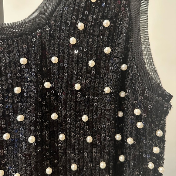 Mable Sequined Crop Top NWT - Picture 3 of 4